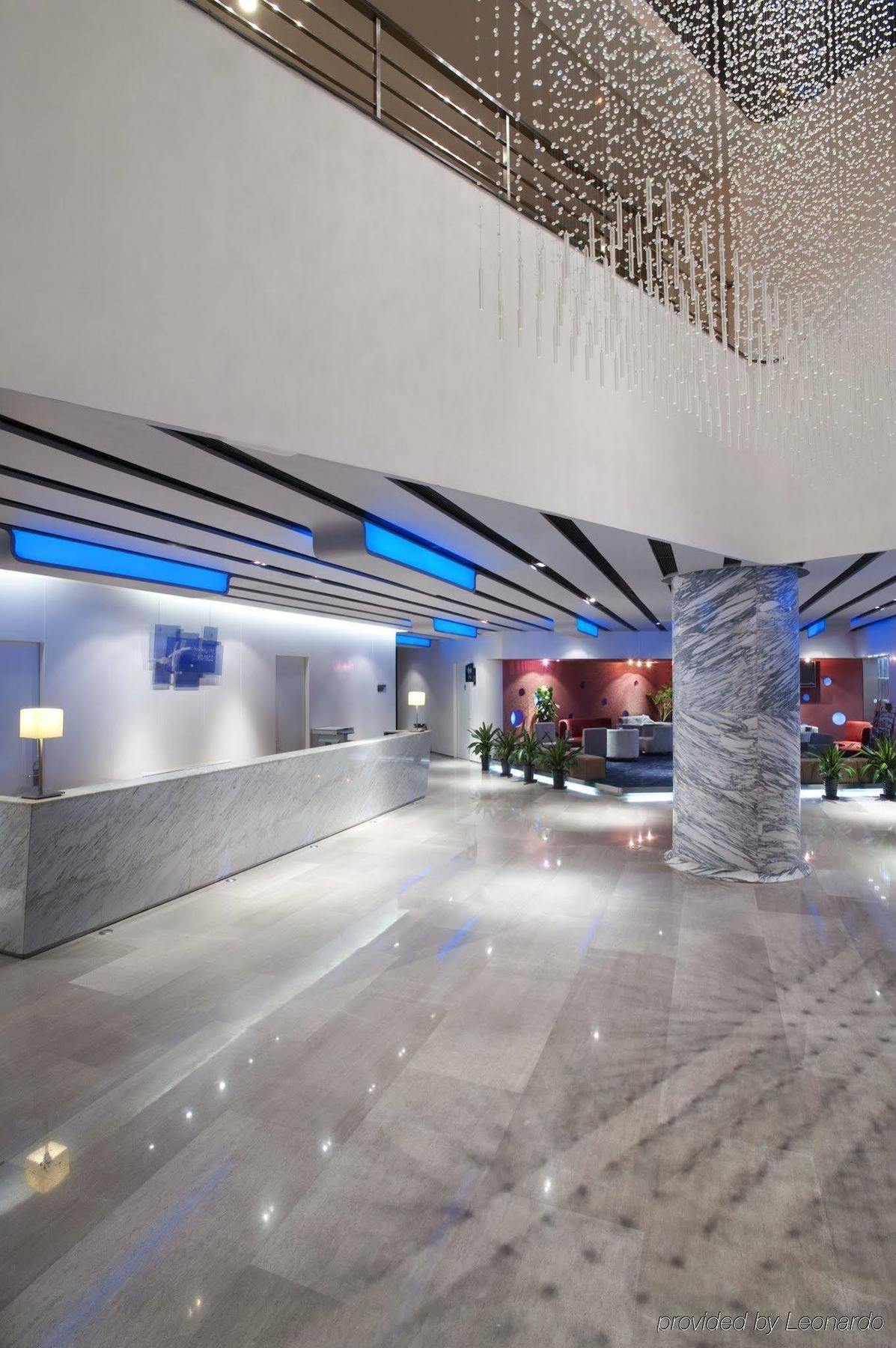Holiday Inn Express Tianjin Binhai Extérieur photo